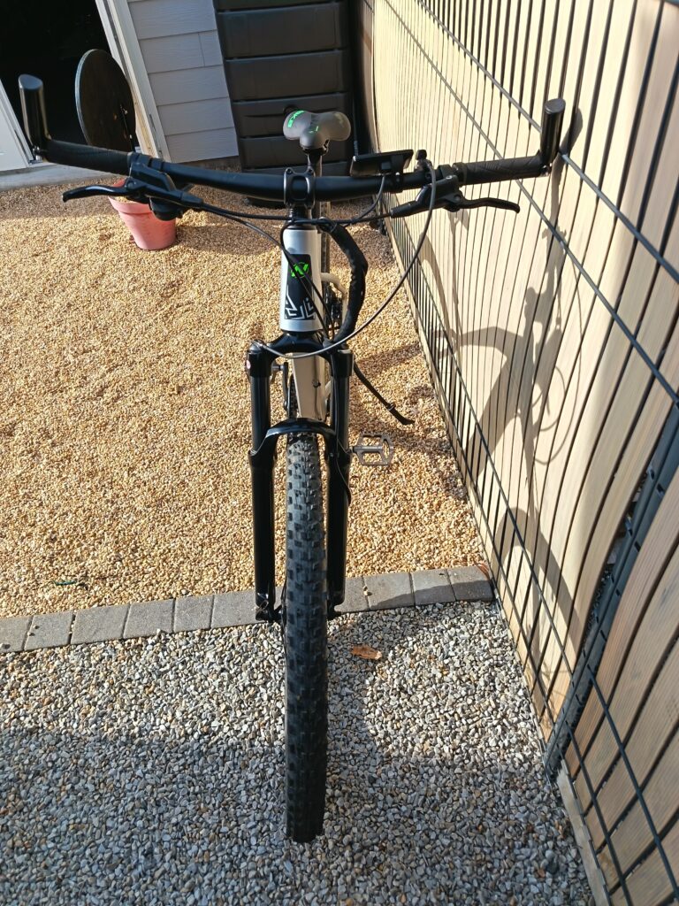VAE VTT SUMMIT 700